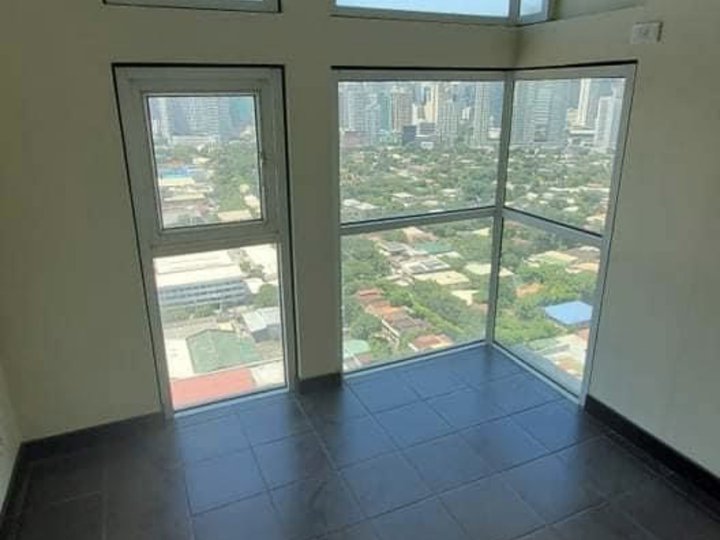RFO 38.00 sqm 2-bedroom Condo Rent-to-own in Makati Metro Manila