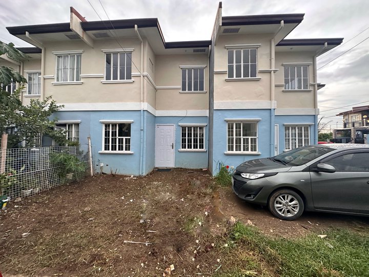 ANICA TOWNHOUSE FOR RENT 3 BEDROOMS 2 TOILET AND BATH PROVISION FOR 1 CAR GARAGE