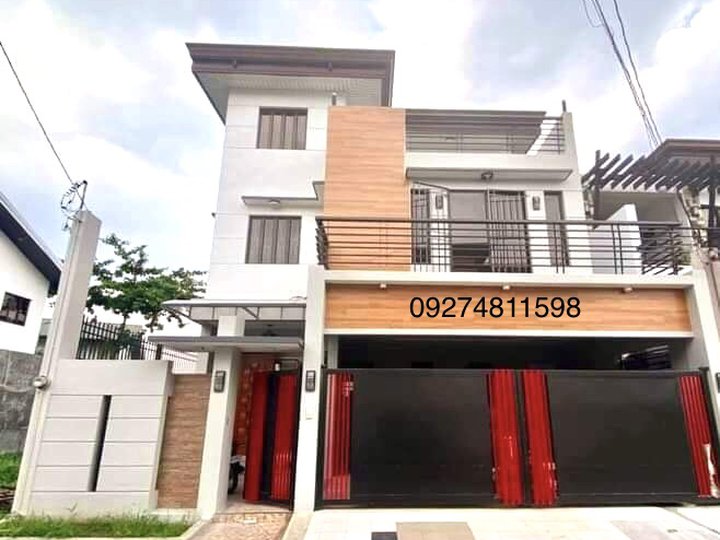 House and Lot for Sale in Greenwoods Executive Ph1 Pasig City