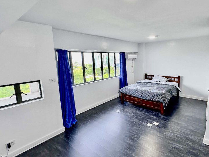 2 Bedroom Bi-Level Condo in Alabang West Parc Filinvest City Alabang Muntinlupa