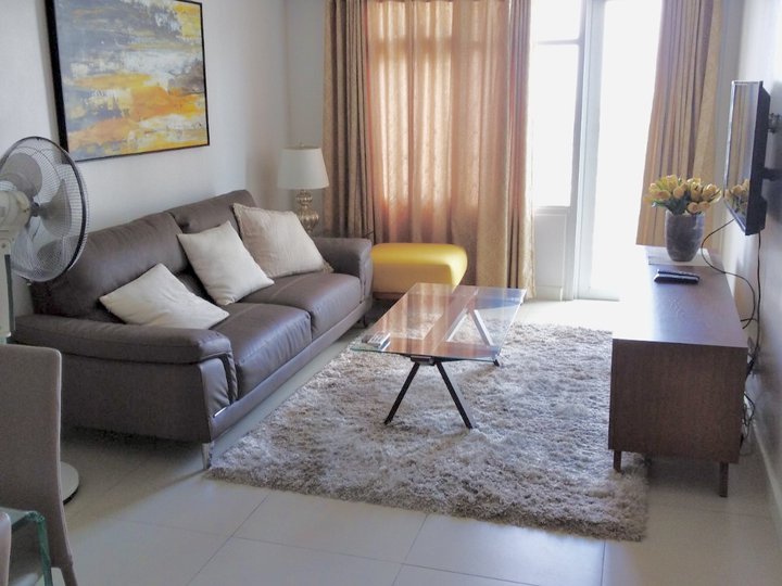 1 Bedroom Condo Unit For Sale in Two Serendra BGC Taguig