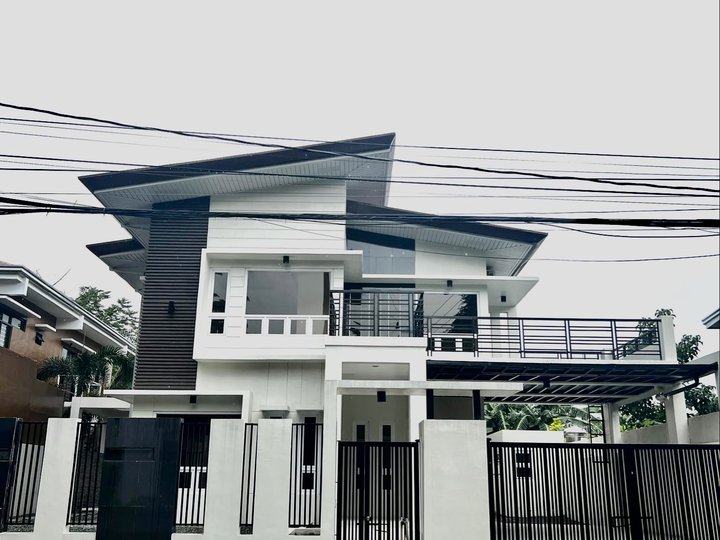 Brand New 4-Bedroom House and Lot for Sale in Sun Valley, Paranaque