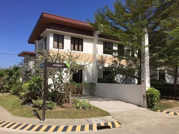 2-Bedroom Townhouse For Sale in Dasmarinas