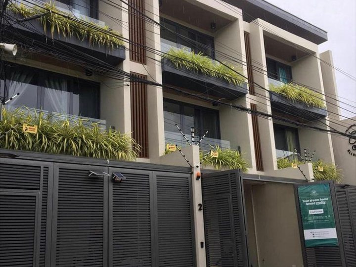 3-bedroom Townhouse For Sale in Quezon City / QC Metro Manila