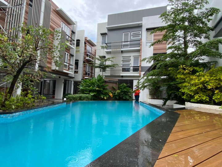 For Sale Townhouse in Congressional near Tandang Sora Quezon City