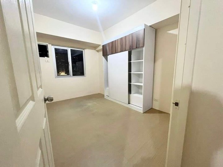 37.00 sqm 1-bedroom Condo For Rent in BGC