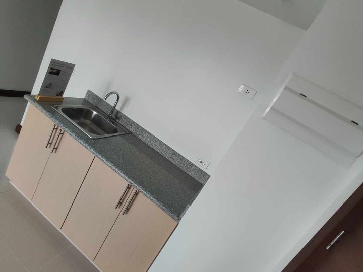 two bedroom Condo in pasay studio arellano university