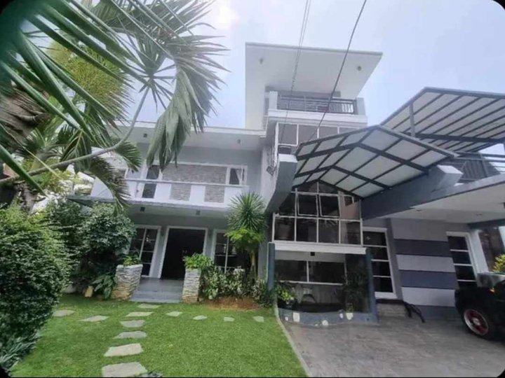 4-Bedroom Fully Furnished House  in Royal Estate, Consolacion, Cebu