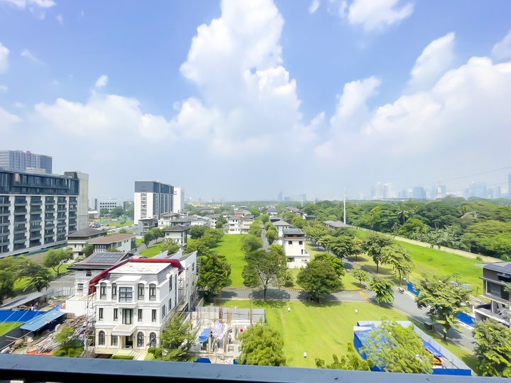 St Moritz Private Estate - Condo for sale in McKinley West Taguig