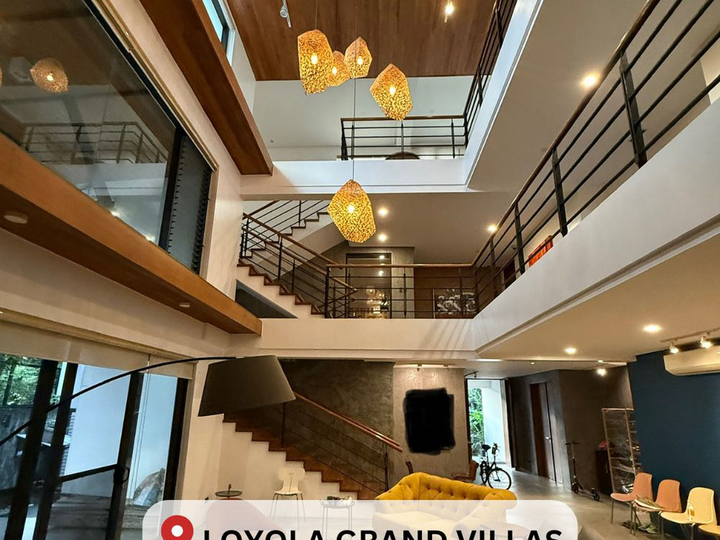 6-Car Parking Garage House for Sale: Loyola Grand Villas, Quezon City