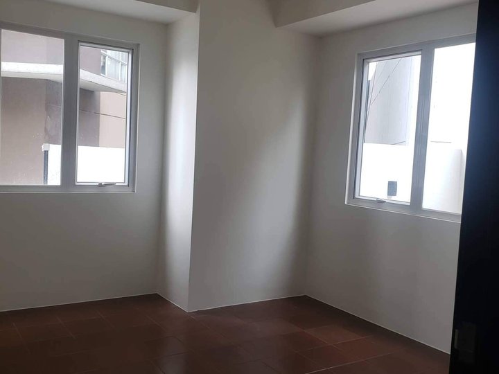 Rent to own 2 Bedroom ready for occupancy brand-new unit