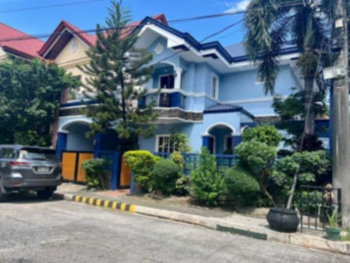 5 Bedroom House at Victoria Place Executive Village Pasig near BGC