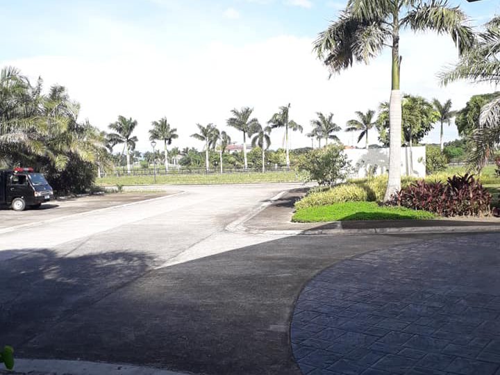West Wing Residences Residential Lot for Sale at Eton City Laguna