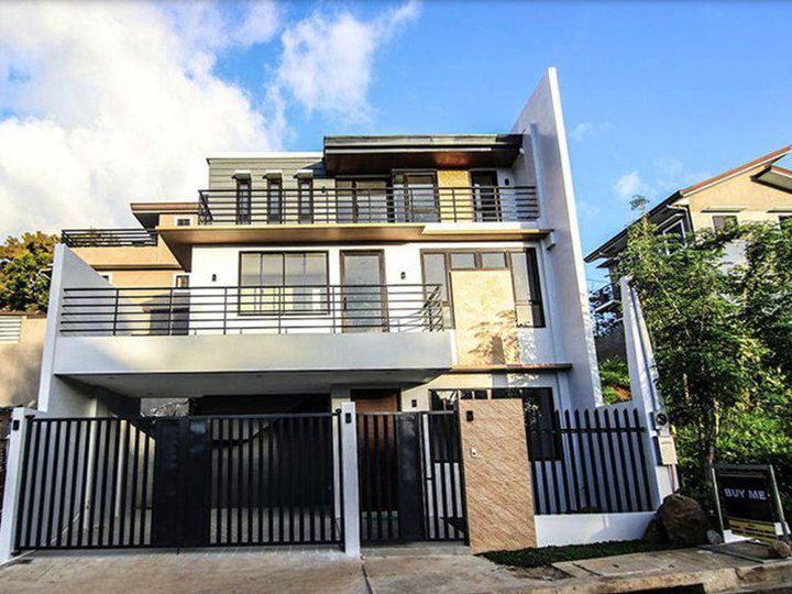 House and Lot For Sale in Greenland Subdivision in Antipolo