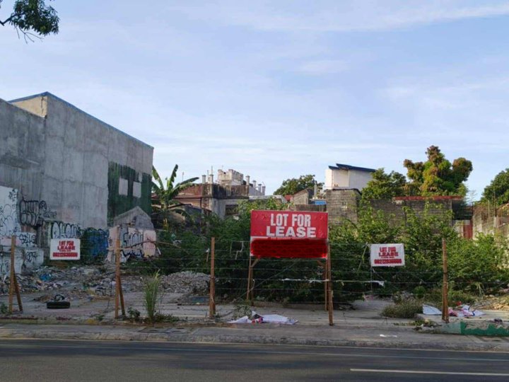 Commercial lot for rent