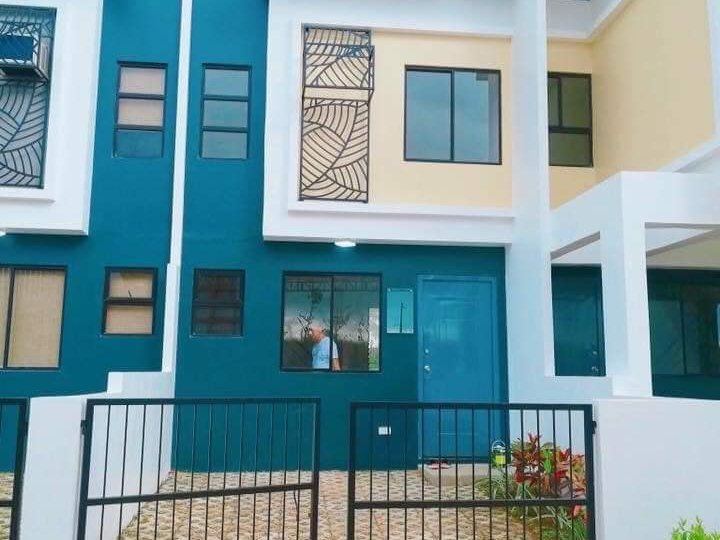 2-bedroom Townhouse For Sale in Nasugbu Batangas