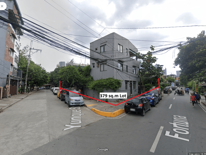 MAKATI CORNER LOT FOR SALE NEAR AYALA CIRCUIT MALL