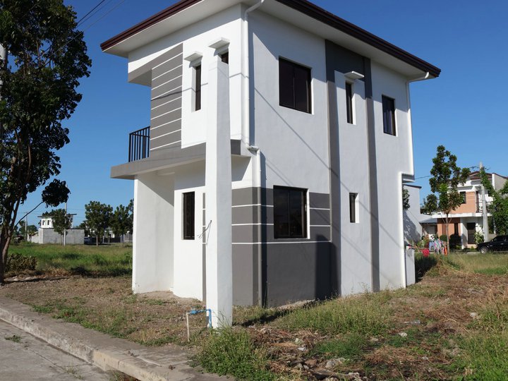 3-bedroom Jhasmin Single Attached House For Sale in Binan Laguna