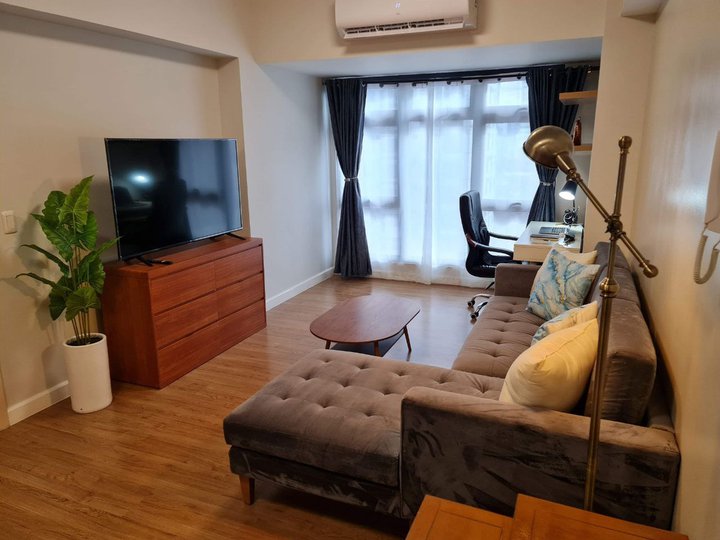 1 Bedroom 1BR Condo for Sale in Pasig City at The Royalton