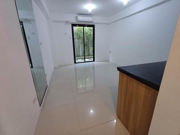 Rent to Own Studio Unit For Sale in Makati near Cash and Carry