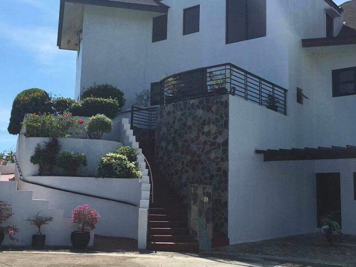 House & Lot with Leisure Farm for Sale in Batangas for P31,000,000.00