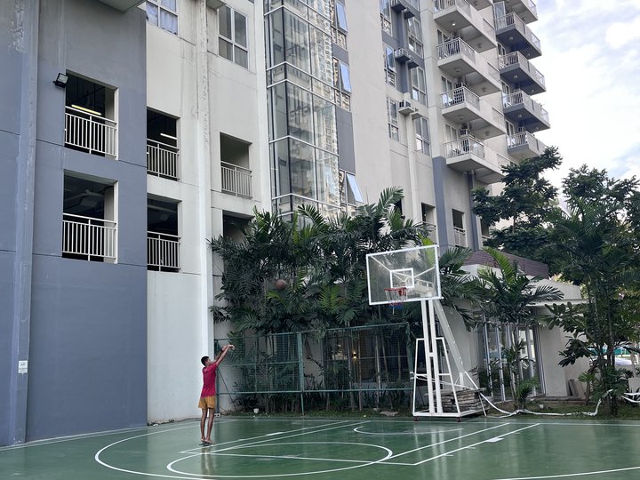 AFFORDABLE CONDO IN PASIG 2BR RENT TO OWN NEAR ORTIGAS PET FRIENDLY