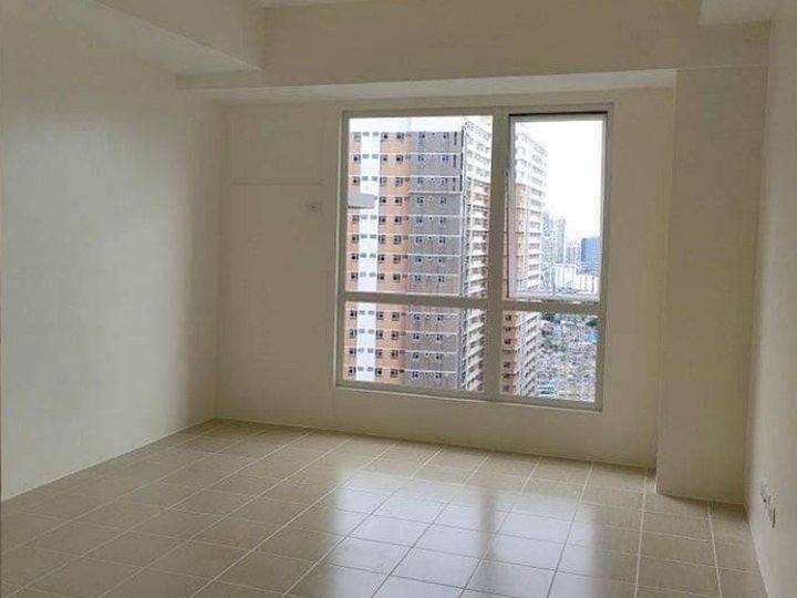 57.16 sqm 2-bedroom Condo For Sale in Pioneer Pasig Metro Manila