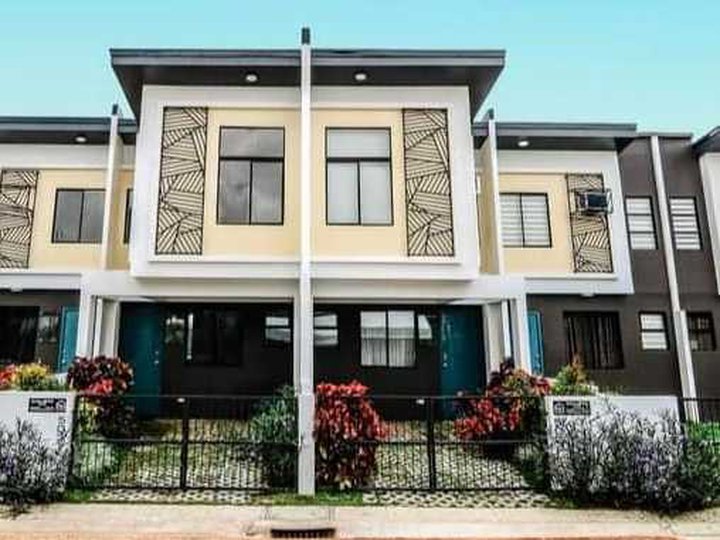 Single Detached/Calista House and Lot  for Sale in Tanza, Naic, Gentri