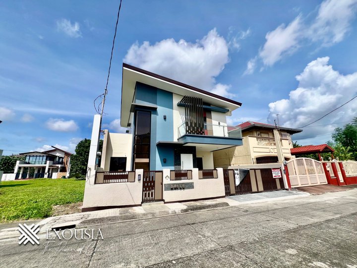 Ready For Occupancy 5-bedroom Single Attached House and Lot For Sale in Grand Parkplace Imus Cavite