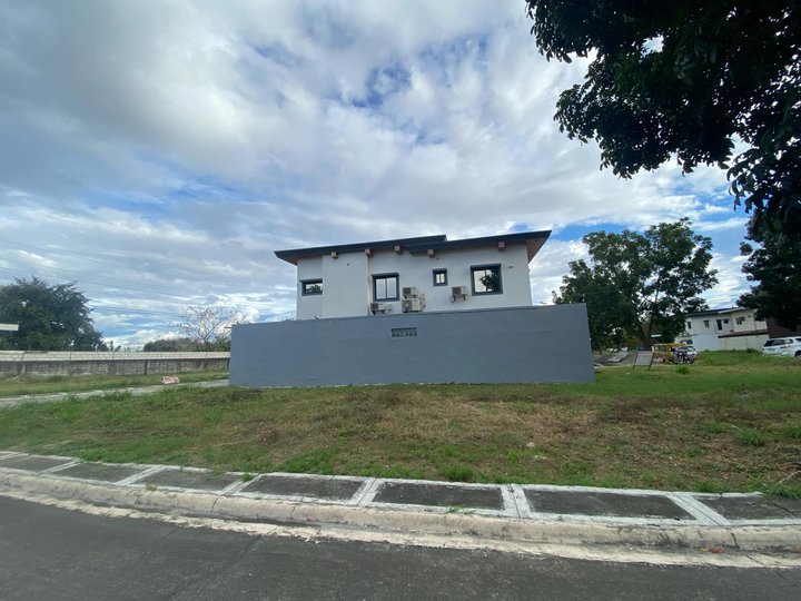 215 SQM MORNING SUN CORNER LOT FOR SALE IN CLARK MANOR IN MABALACAT CITY PAMPANGA