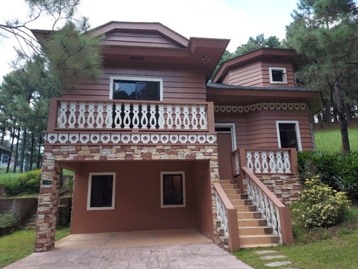 Single Attached House For Sale in  Crosswinds, Tagaytay Cavite