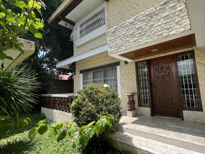 BF Homes House For Sale near Shakey's Aguirre