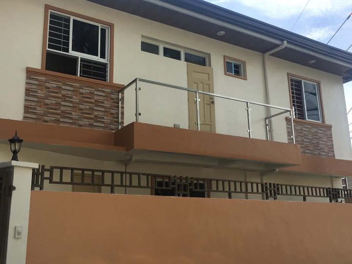 2 to 3 CAR GARAGE BRANDNEW TOWNHOUSE FOR SALE NEAR PACIFIC GLOBAL HOS
