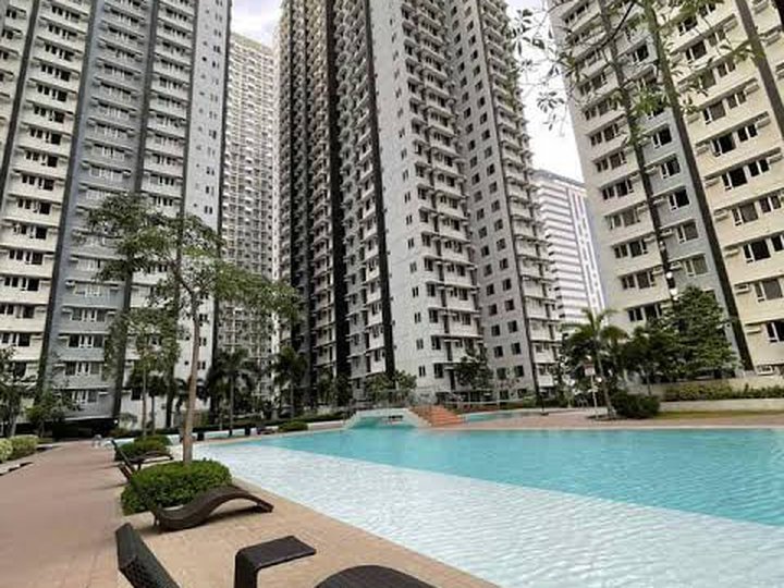 Affordable RFO 1 Bedroom Condo For Sale by Owner in Avida Centera at Greenfield