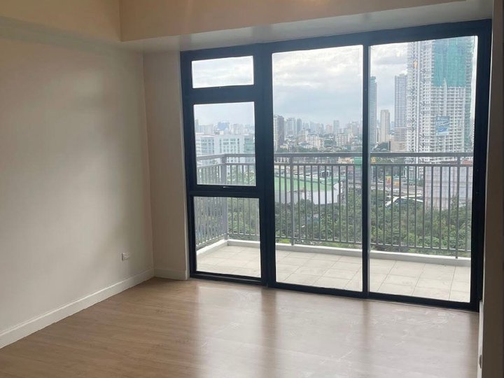 Ready For Occupancy 2-bedroom Condo | High Park Ayala Vertis North