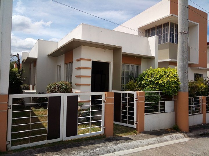 2 bedroom Single Attached House for Sale in Santa Maria Bulacan