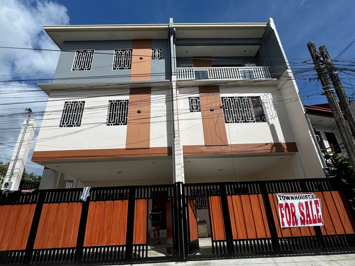 Brand new 4 Bed room Duplex in Tandang sora Quezon city