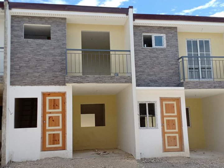 RFO 3-bedroom Townhouse For Sale in Liloan Cebu