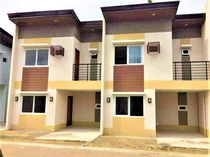 4-bedroom Townhouse For Sale in Liloan Cebu