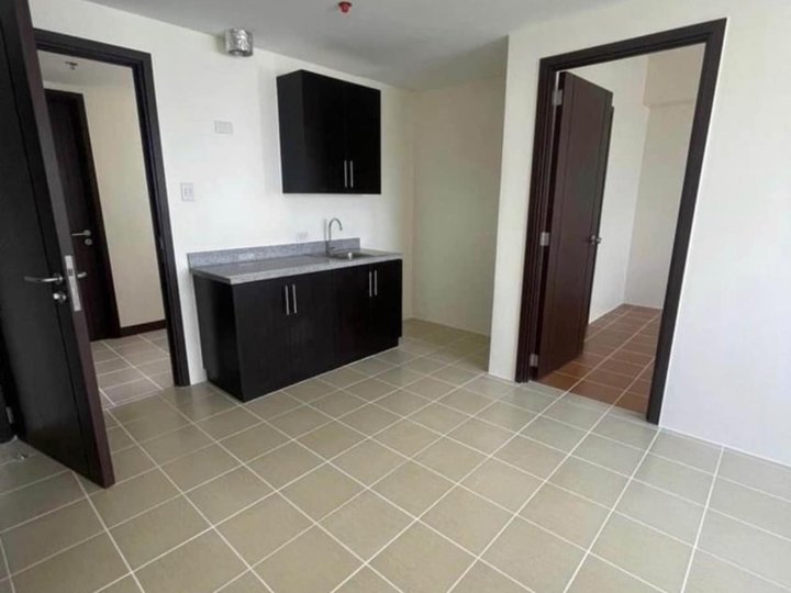 Condo for sale 1 bedroom 30.25 in Mandaluyong near sm megamall mrt boni station greenfield district