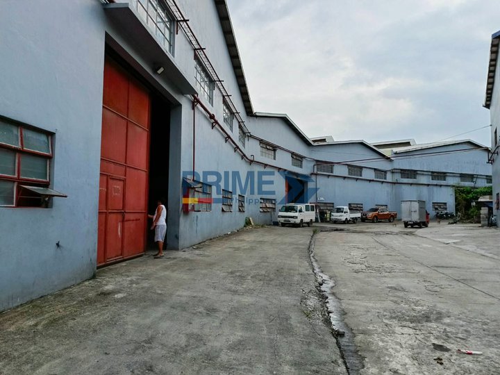 For Lease - Commercial Warehouse in Valenzuela, Metro Manila.