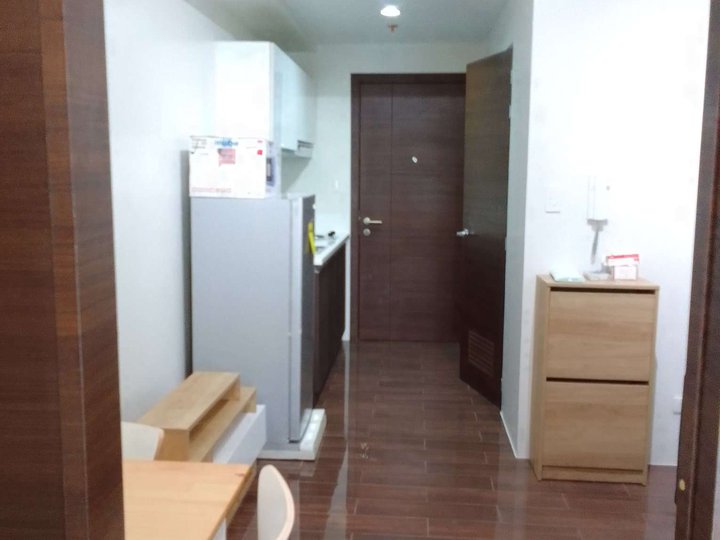 1BR FOR RENT AT AIR RESIDENCES MAKATI CITY