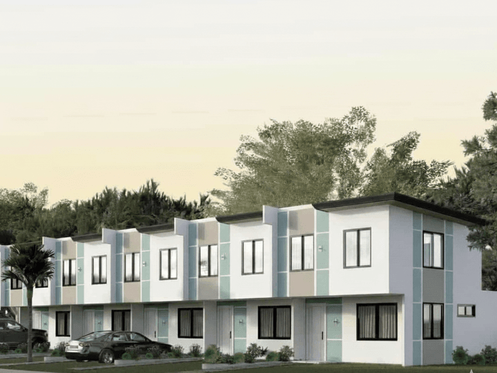 3-bedroom Townhouse For Sale in Santiago Isabela