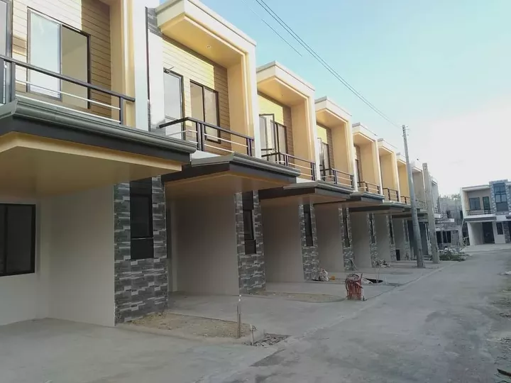 Ready to Move-In 2-bedroom Townhouse For Sale in Consolacion Cebu