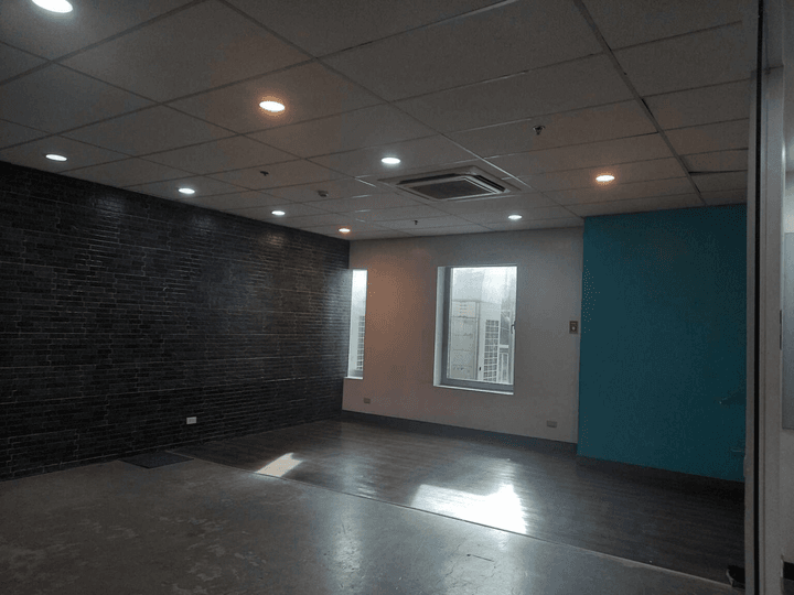 For Rent Lease Office Space Fitted 382sqm EDSA Mandaluyong City