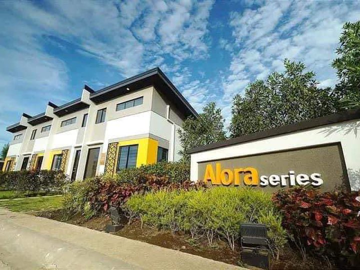 Alora End Series- A 1-bedroom Rowhouse For Sale in Bay Laguna