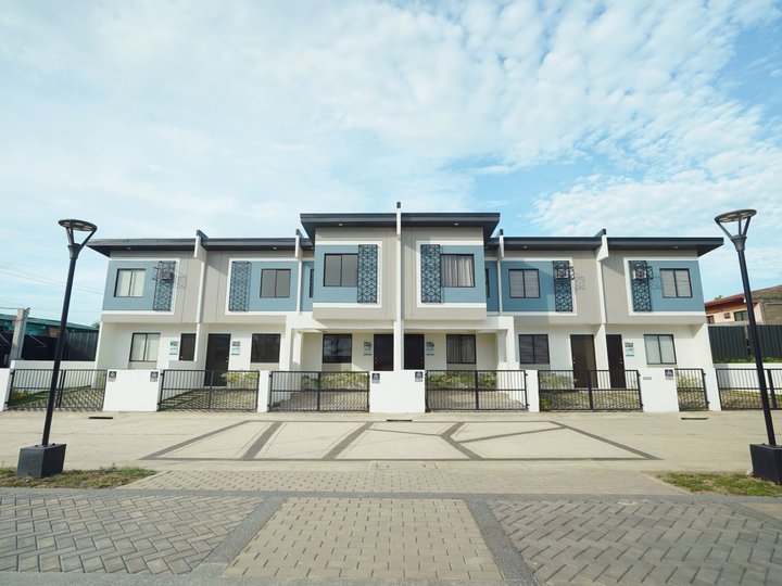 PHirst Sight Amani Mid- A 2-bedroom Townhouse For Sale in Bay Laguna