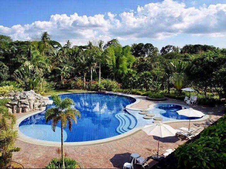 Corner Unit Lot 361sqm Price negotiable