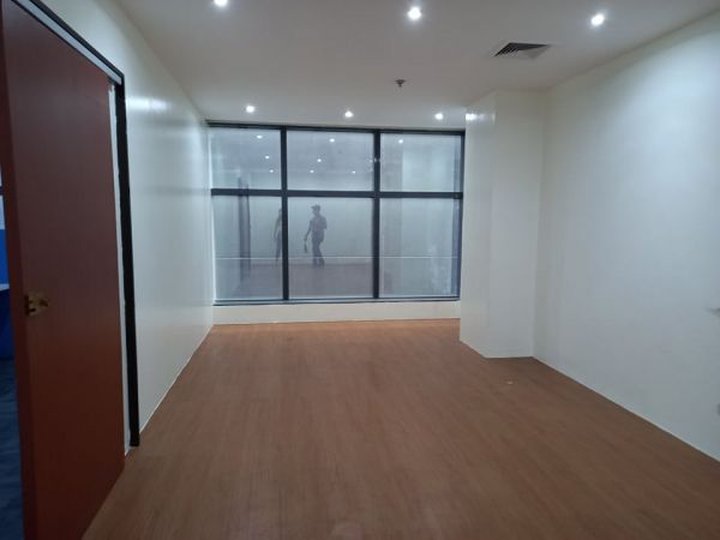 Fully Fitted Office Space Rent Lease PEZA Ortigas Pasig 279sqm