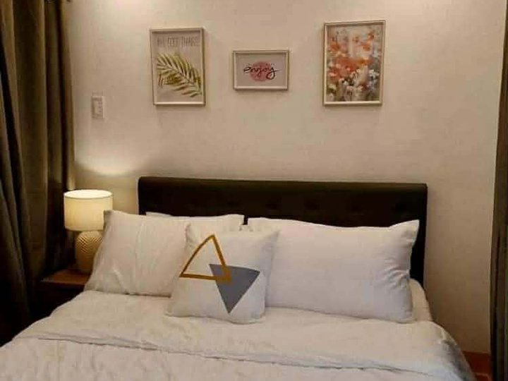 a one bedroom condominium unit